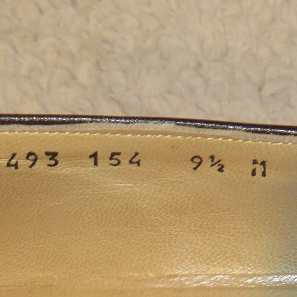 Mauri Brown Alligator Broguing Spectator Loafer Flats 9.5 M main image 5